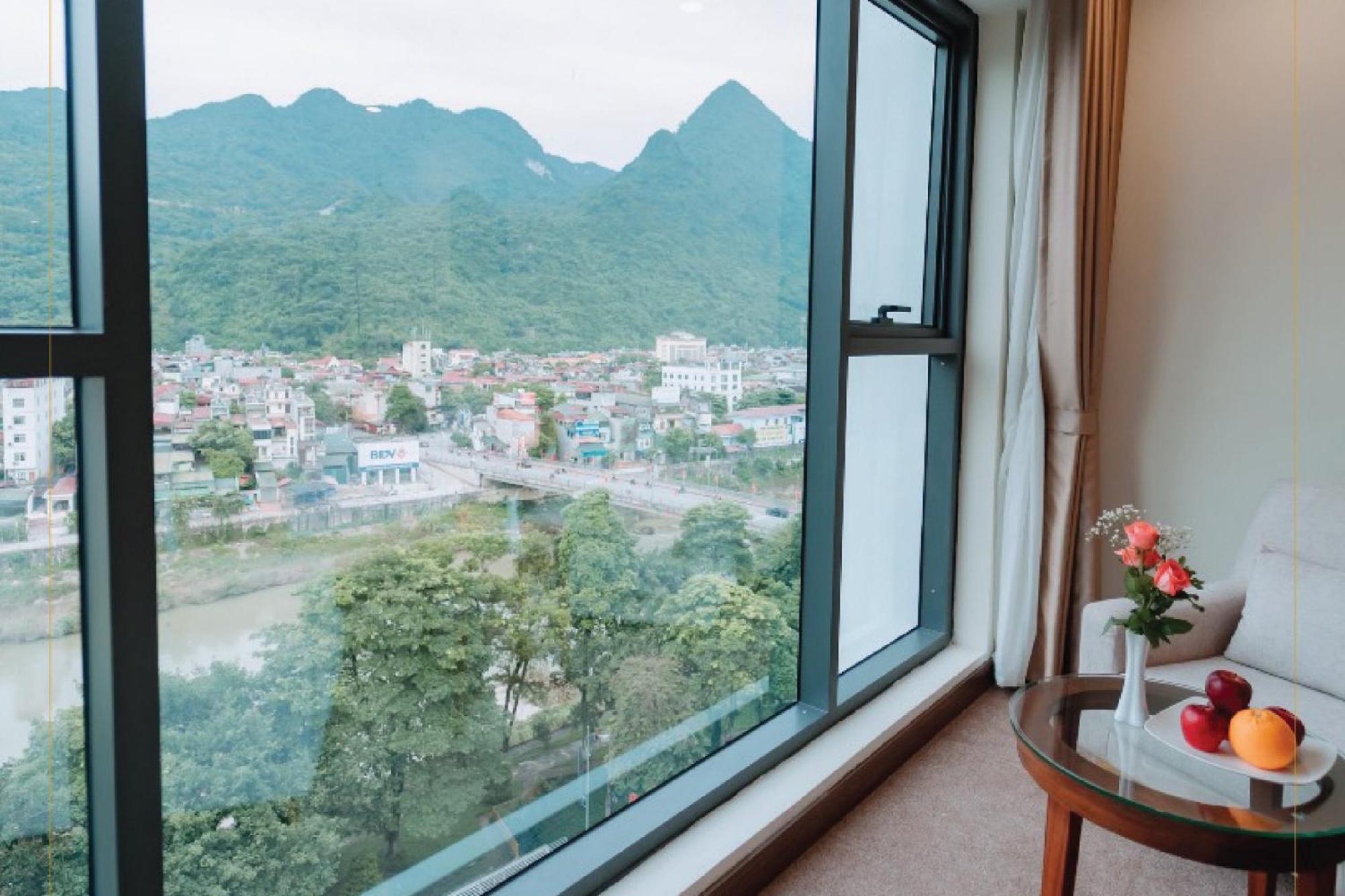 Yen Bien Luxury Hotel Hà Giang Zewnętrze zdjęcie